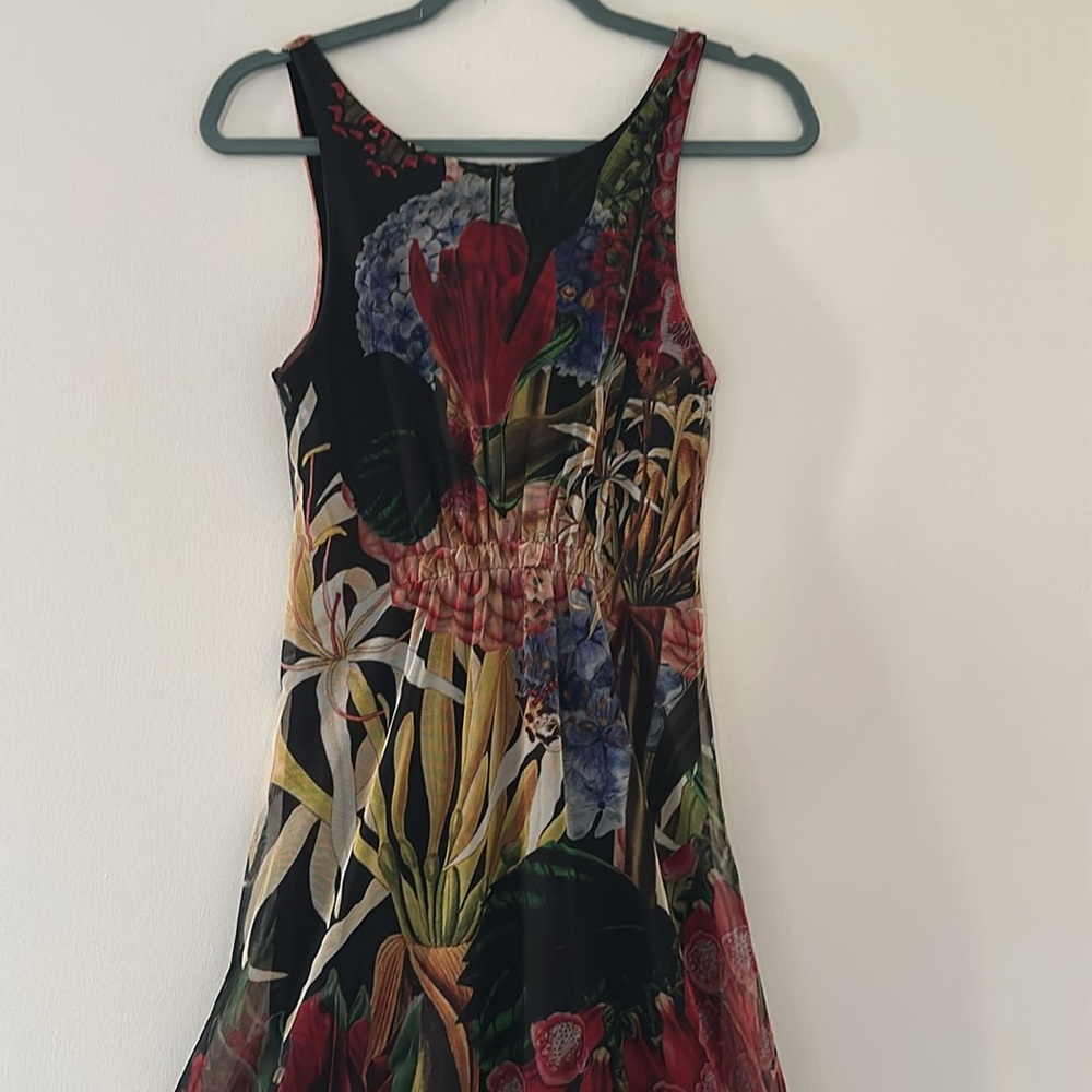 NWT Desigual by C. Lacroix Midi Tropical Dress
Floral Sleeveless Dress size S - Picture 5 of 11
